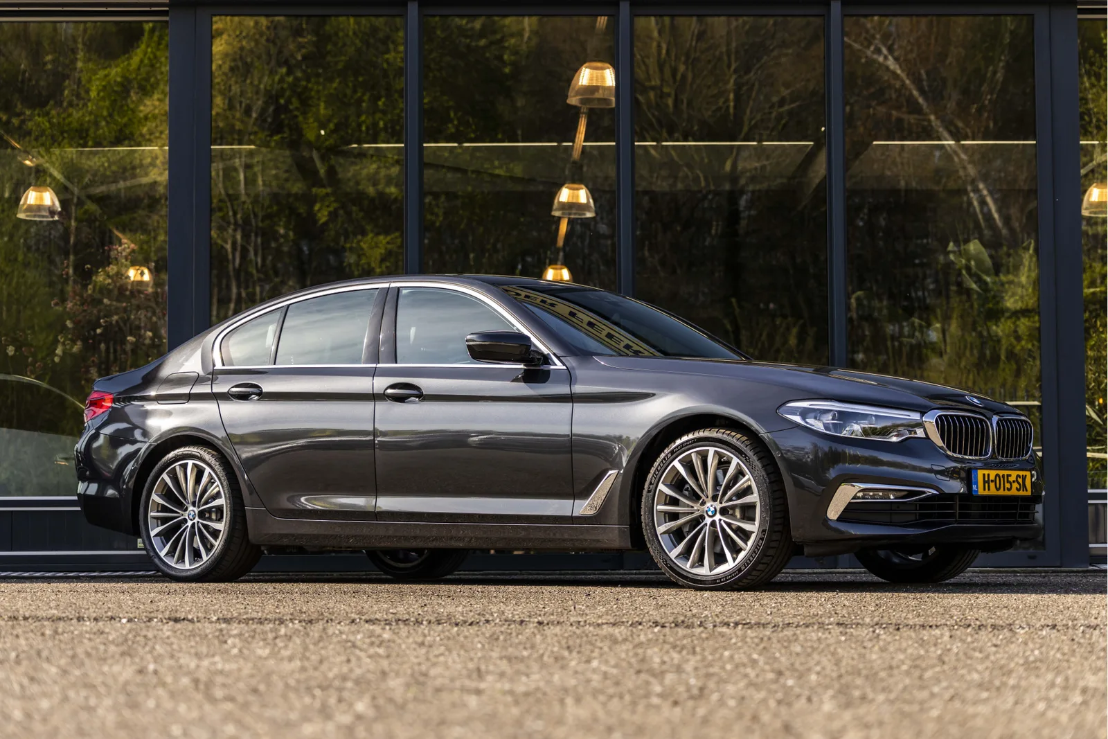 BMW 5-Serie (2020) — foto 1
