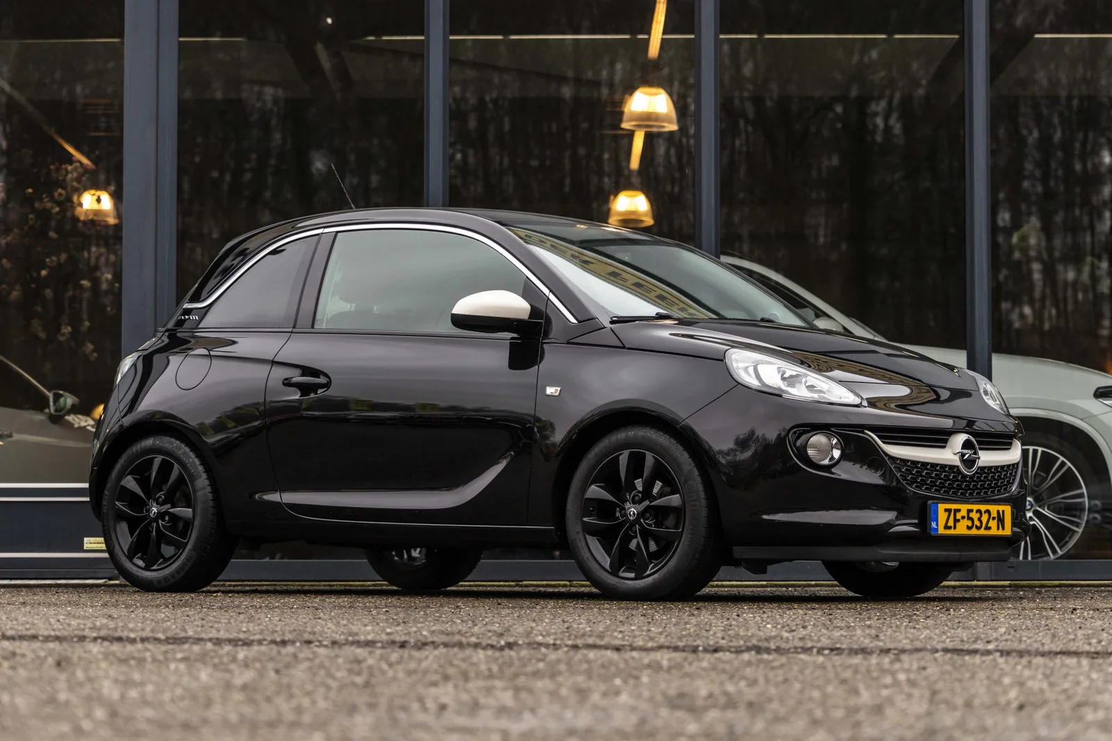 Opel Adam (2018) — foto 1