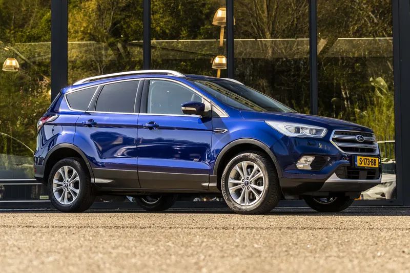 Ford Kuga (2017)