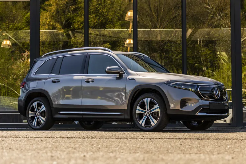 Mercedes-Benz EQB (2022)