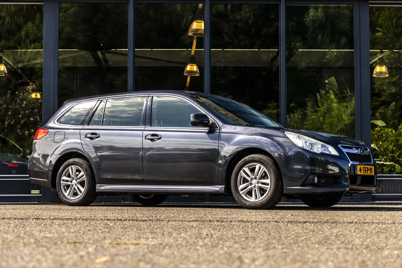 Subaru Legacy (2014)