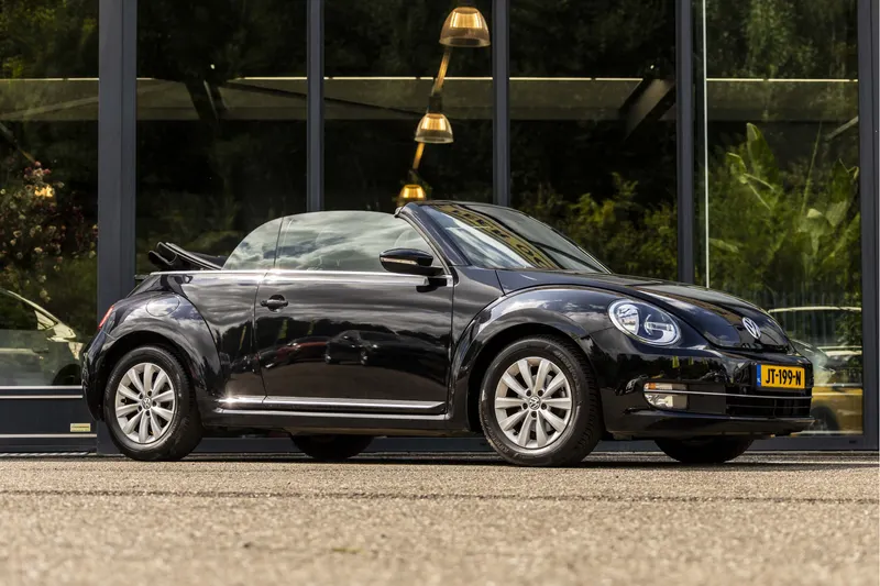 Volkswagen Beetle (2016)