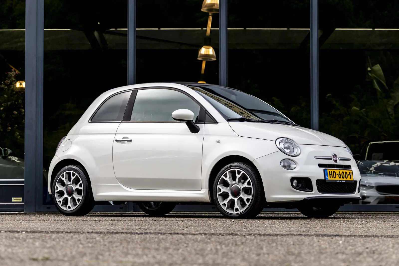 Fiat 500C (2015) — foto 1
