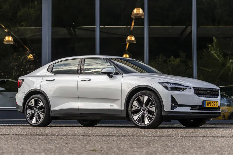 Polestar 2 (2023)