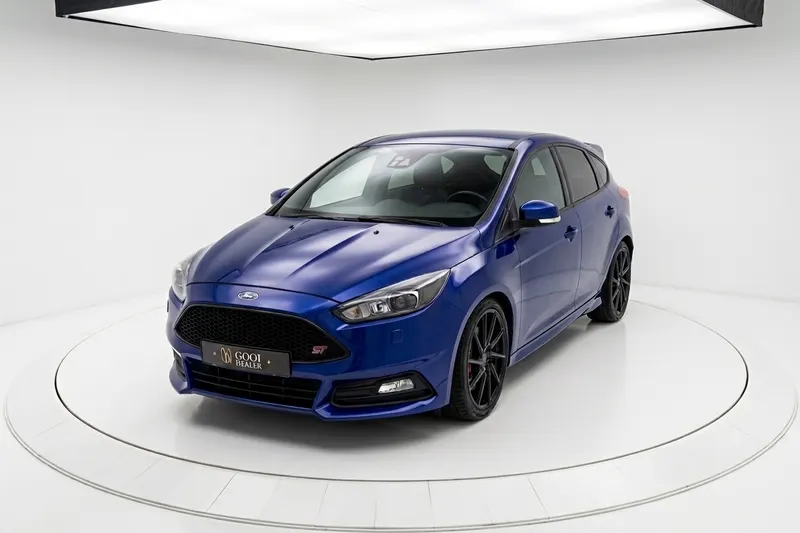 Ford Focus (2016)