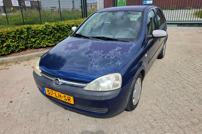 Opel Corsa (2003)