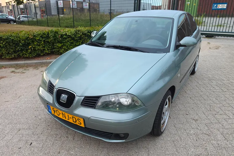 SEAT Ibiza (2003)