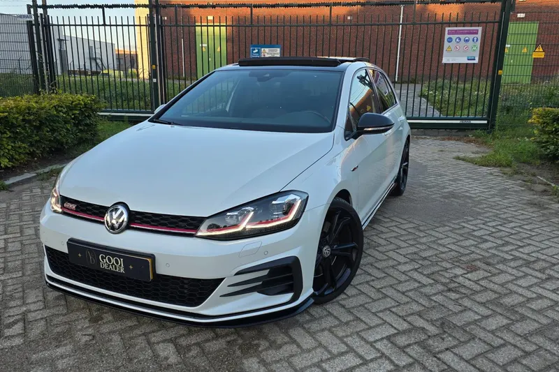 Volkswagen Golf (2019)