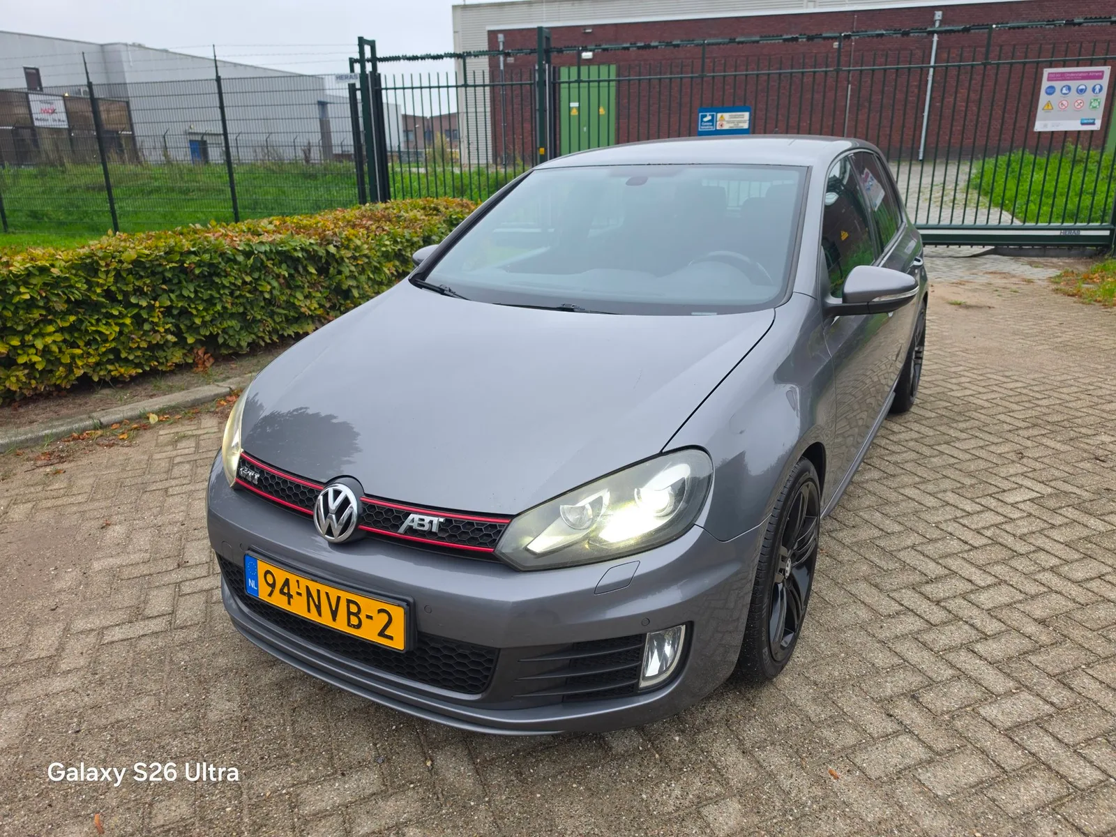 Volkswagen Golf (2009) — foto 1