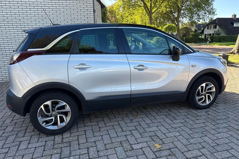 Opel Crossland (2017)
