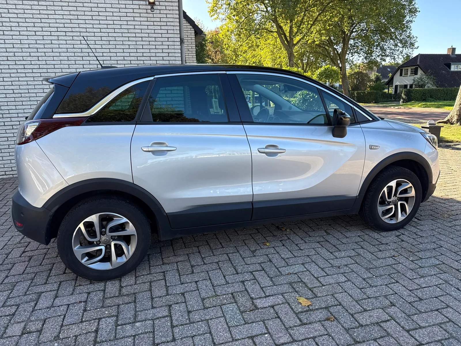 Opel Crossland (2017) — foto 1