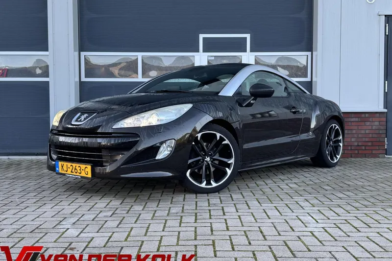 Peugeot RCZ (2012)