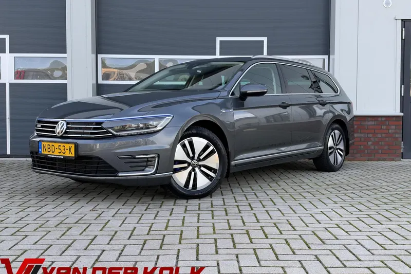 Volkswagen Passat (2016)