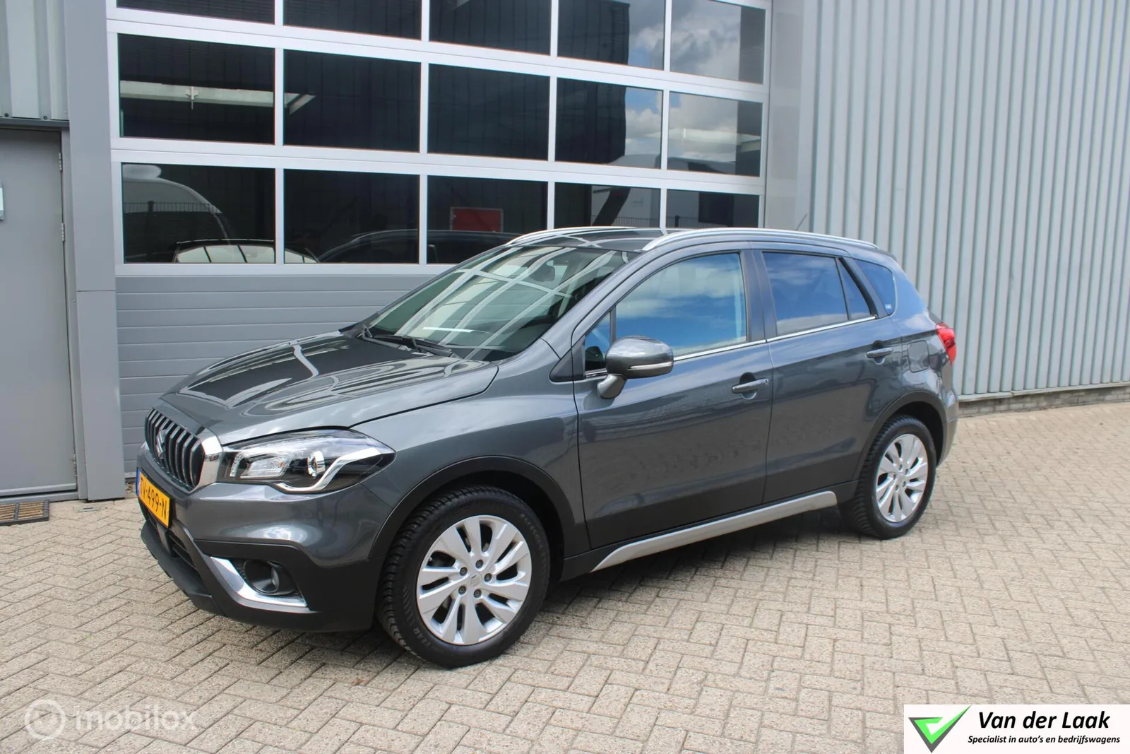Suzuki S-Cross (2018) — foto 1