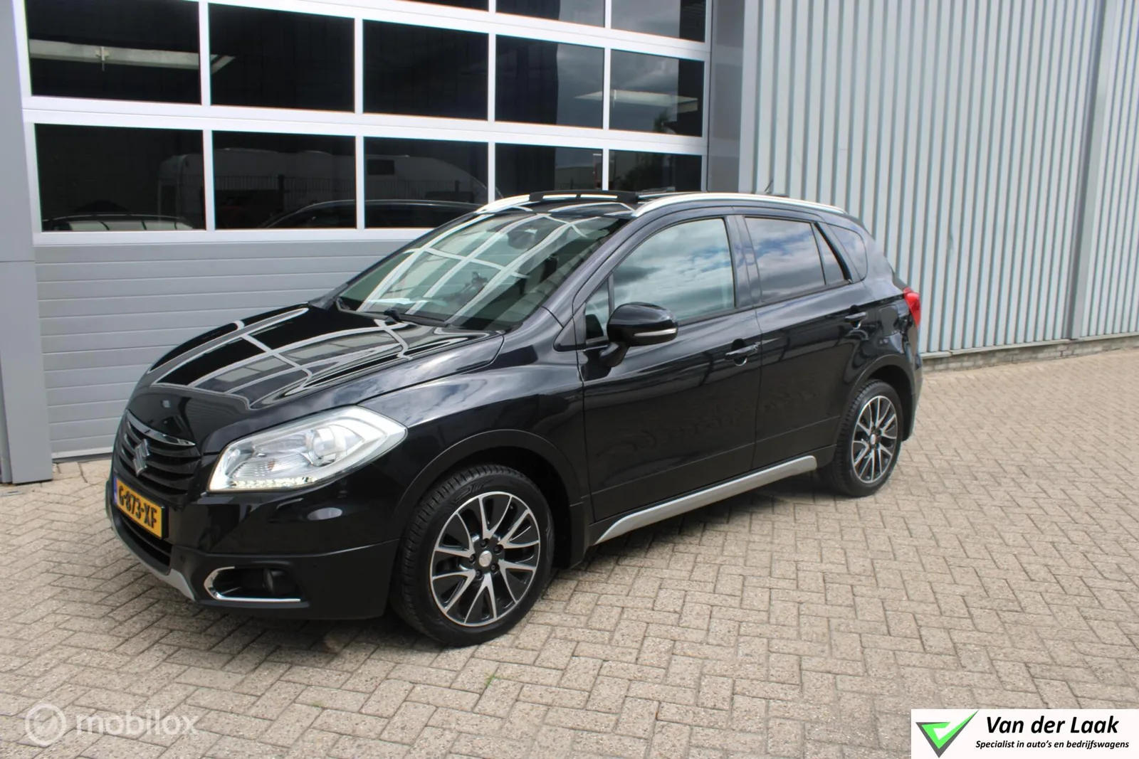 Suzuki SX4 S-Cross (2013) — foto 1