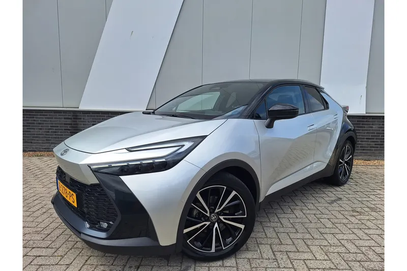 Toyota C-HR (2024)