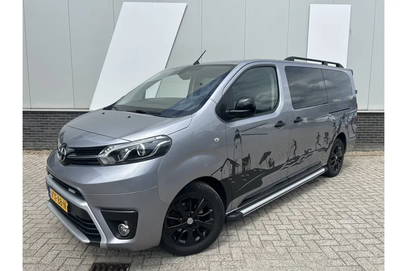 Toyota Proace (2023)