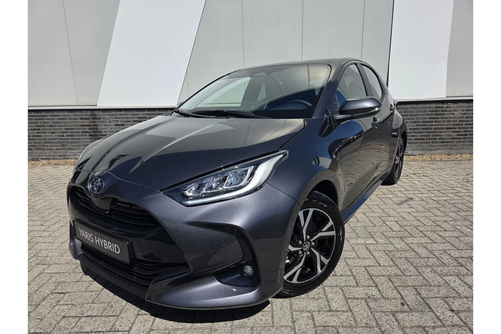 Toyota Yaris (2026) — foto 1