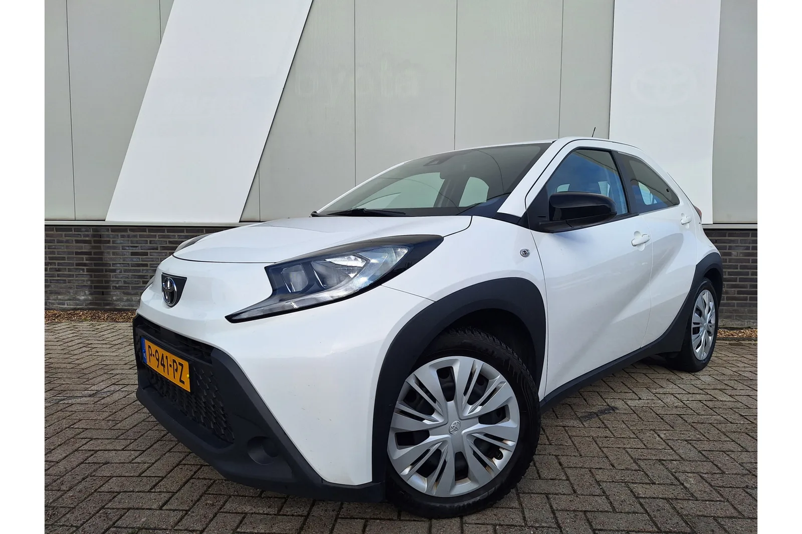 Toyota Aygo X (2022) — foto 1