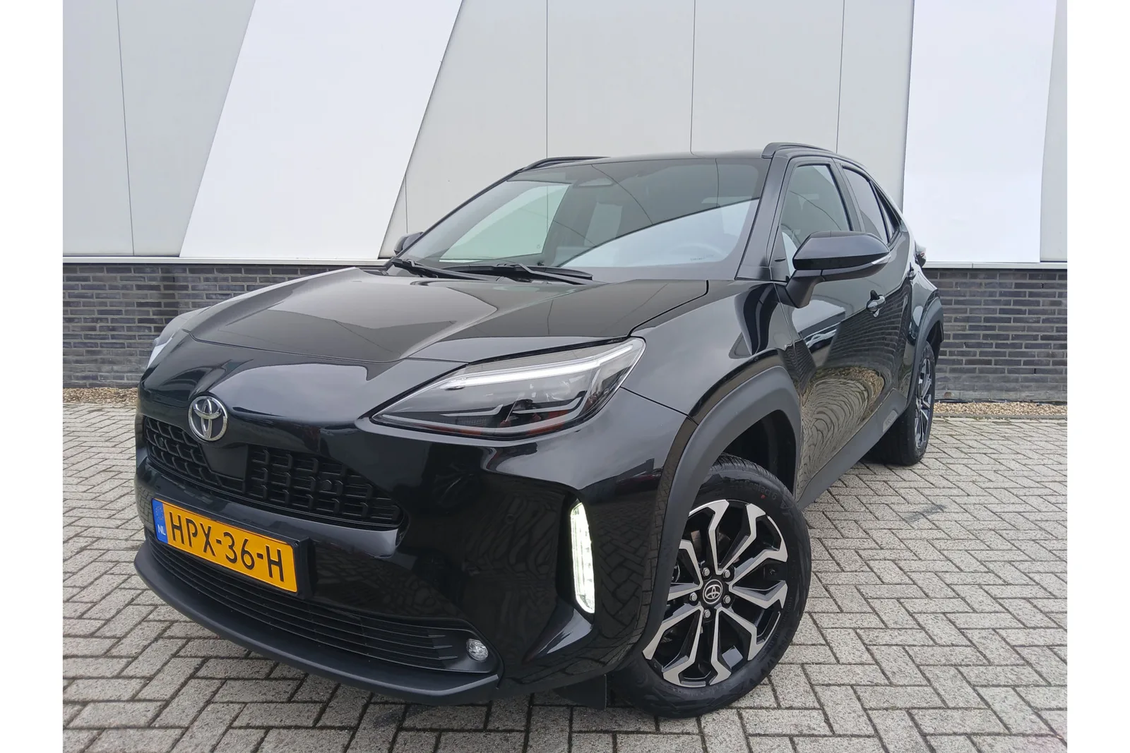 Toyota Yaris Cross (2025) — foto 1