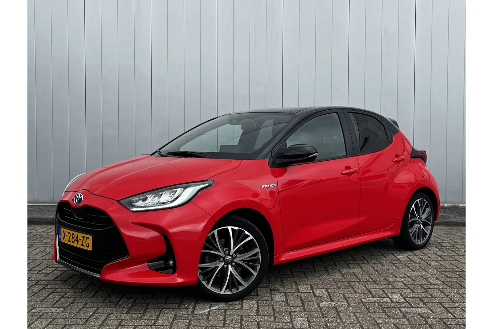 Toyota Yaris (2021) — foto 1