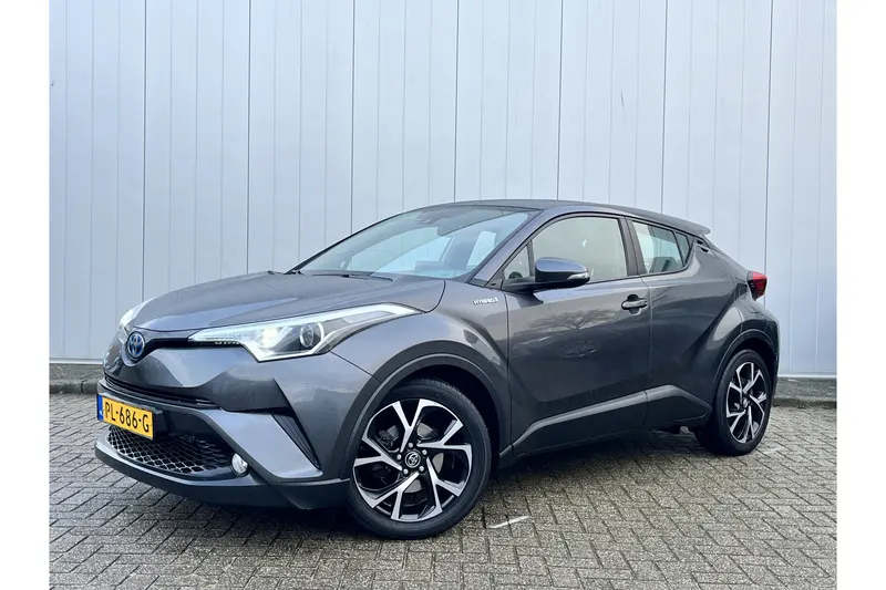 Toyota C-HR (2017)
