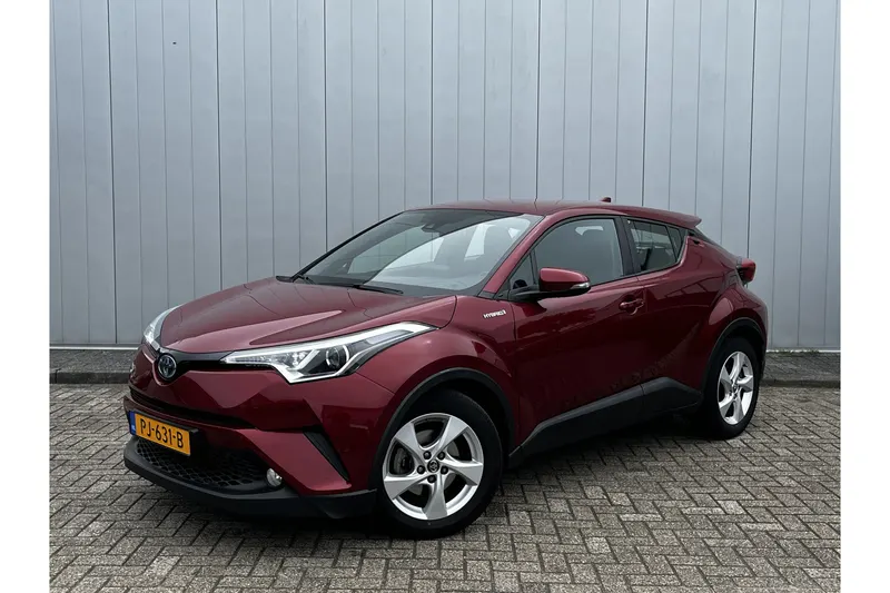 Toyota C-HR (2017)