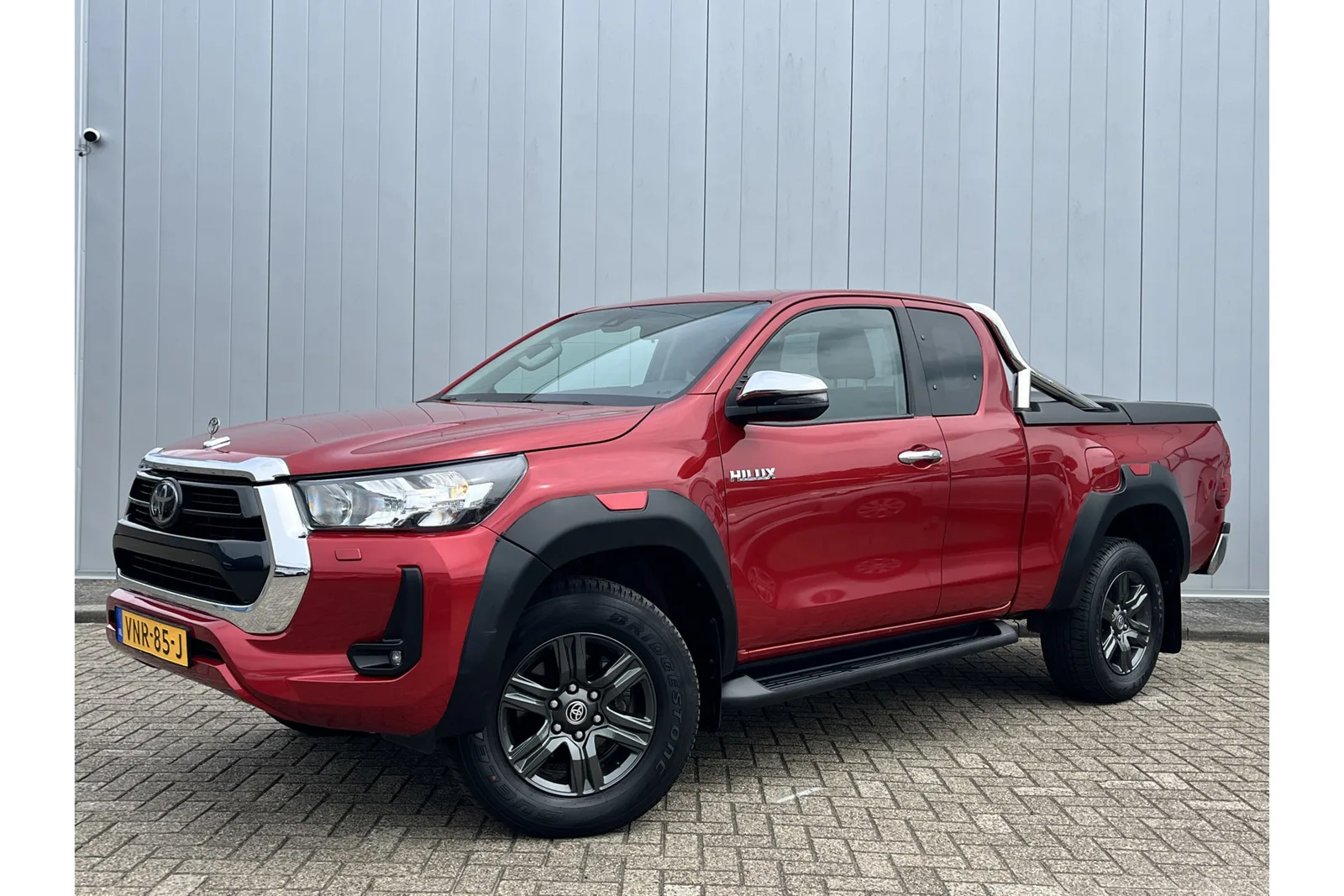Toyota Hilux (2022) — foto 1