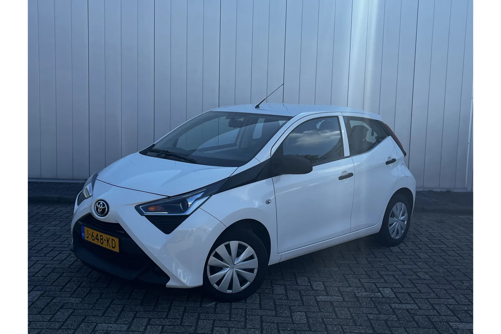 Toyota Aygo (2020) — foto 1
