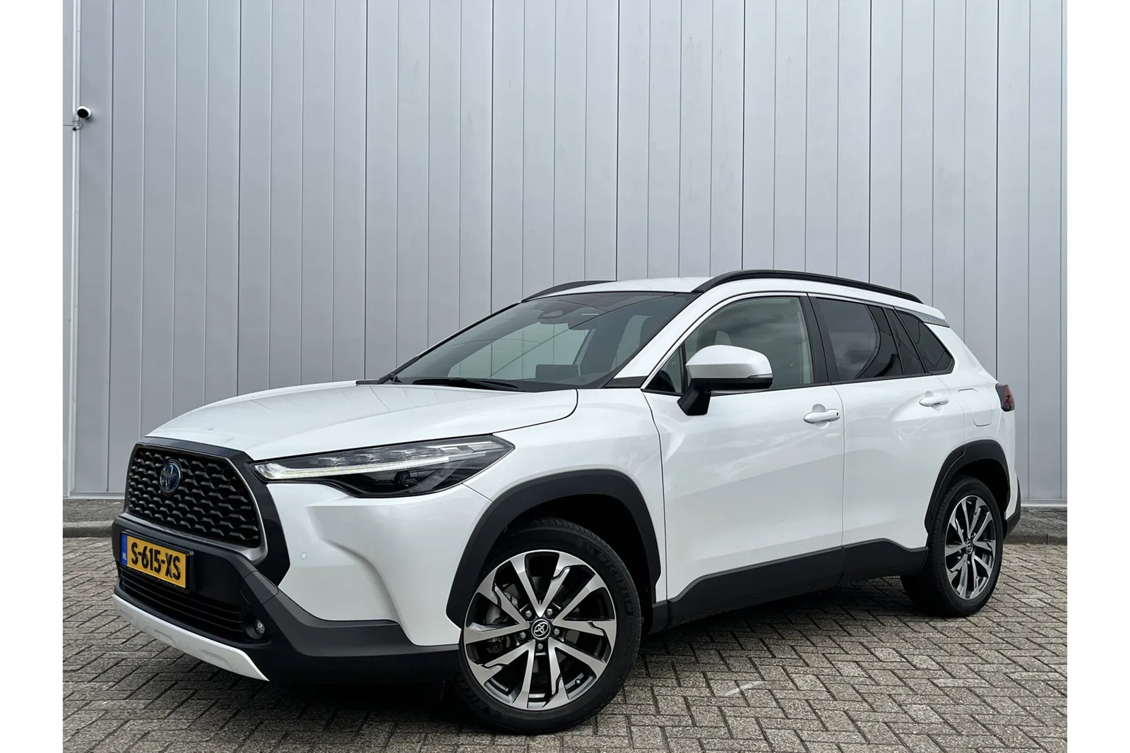 Toyota Corolla (2023) — foto 1