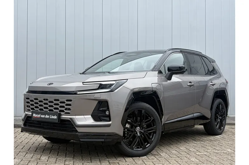 Toyota RAV4 (2025)