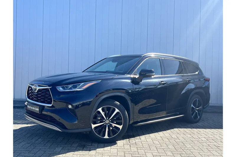 Toyota Highlander (2022)