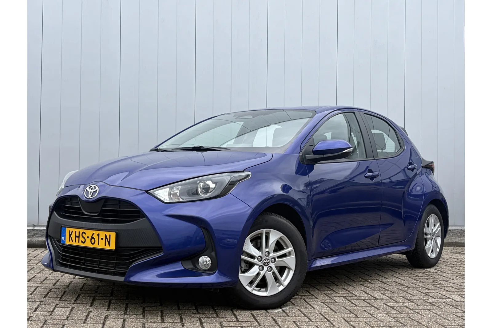 Toyota Yaris (2025) — foto 1