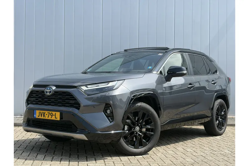 Toyota RAV4 (2025)