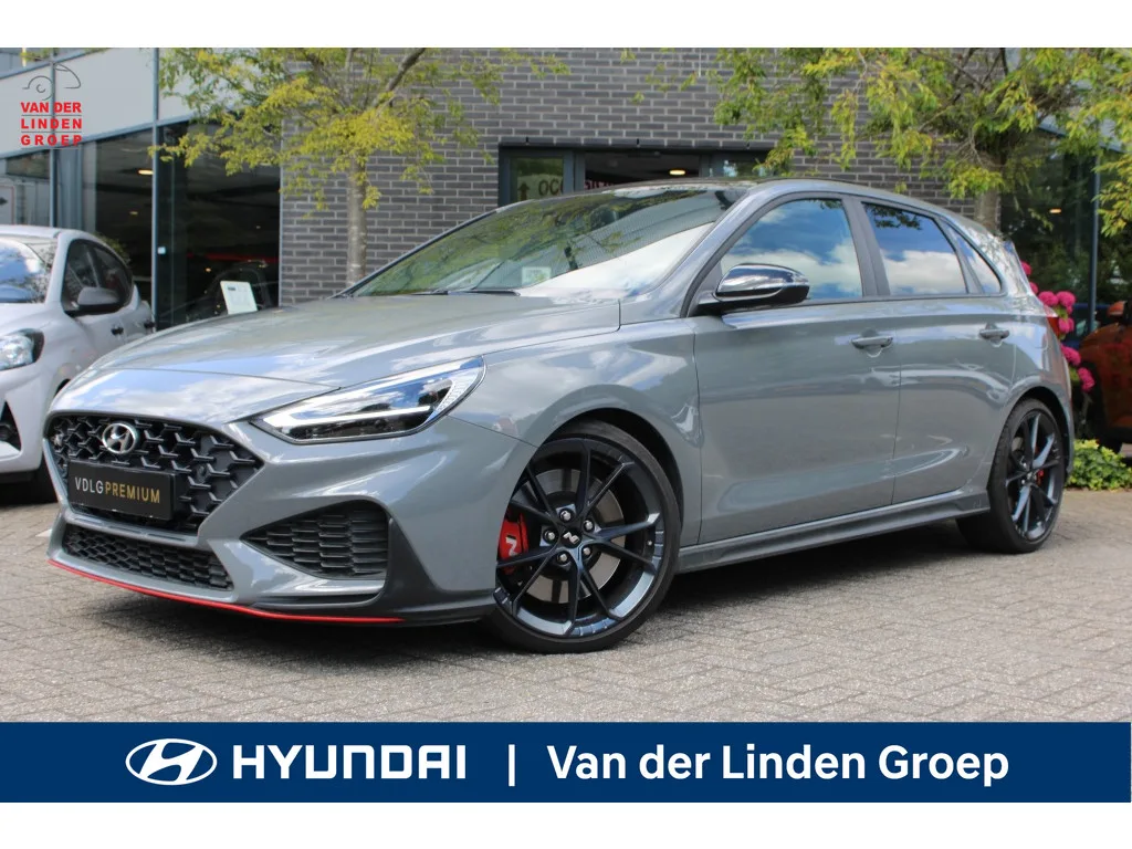 Hyundai i30 (2023) — foto 1