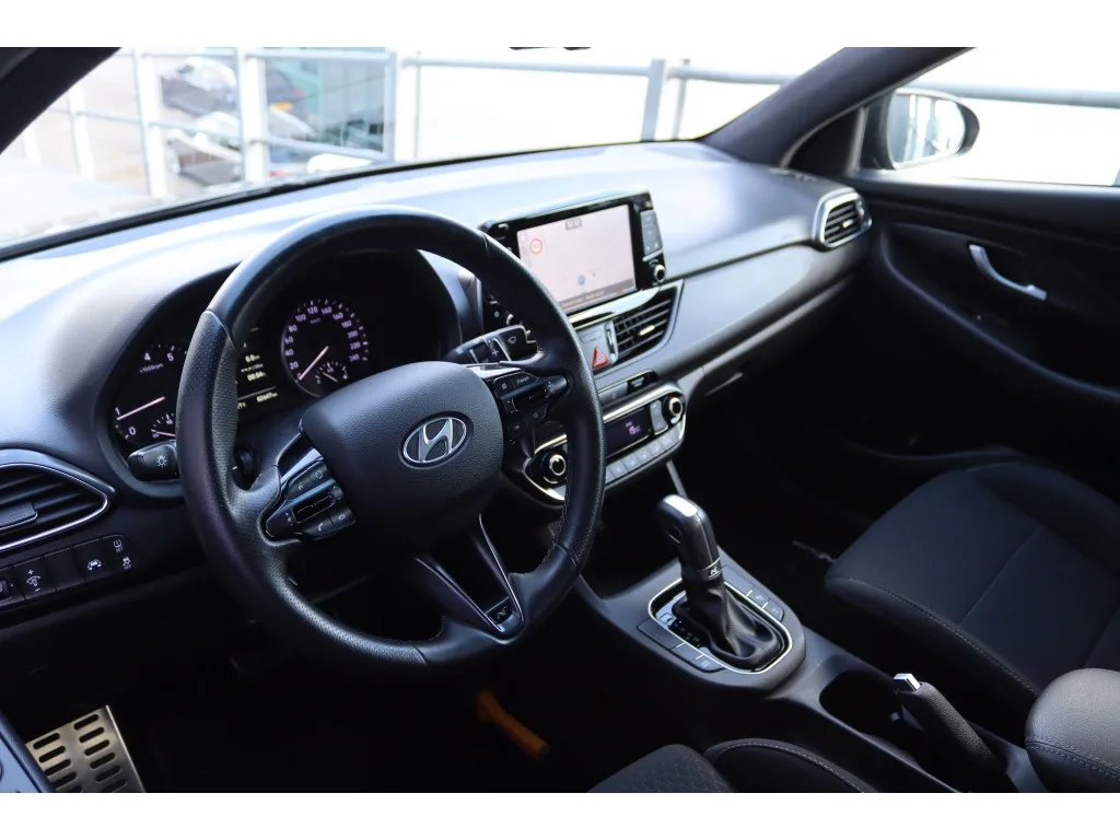 Hyundai i30 (2019) — foto 1