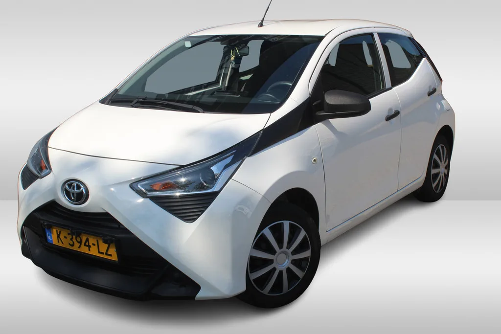 Toyota Aygo (2020) — foto 1