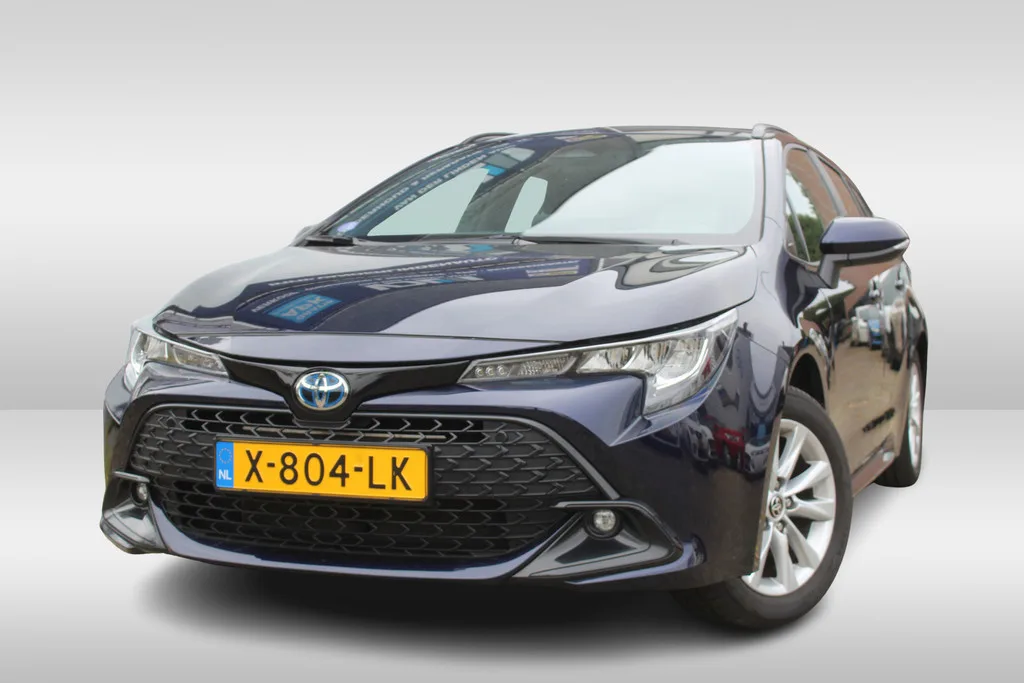 Toyota Corolla (2024) — foto 1