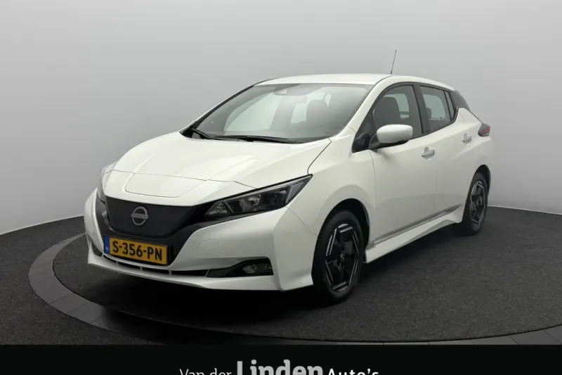 Nissan Leaf (2023)