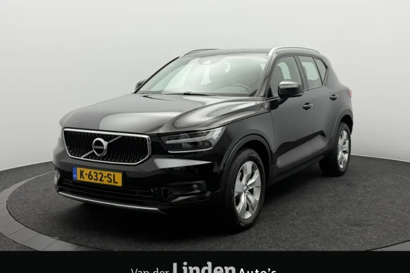 Volvo XC40 (2021)