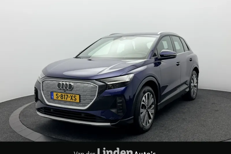 Audi Q4 (2023)