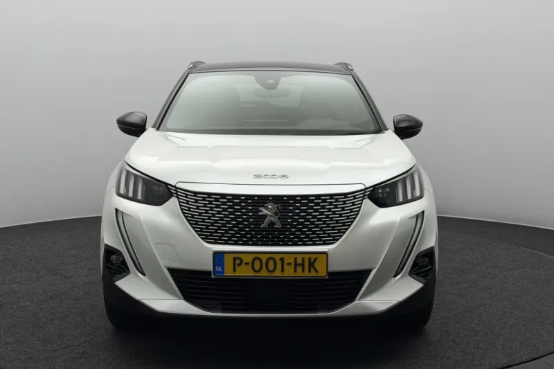 Peugeot e-2008 (2022)