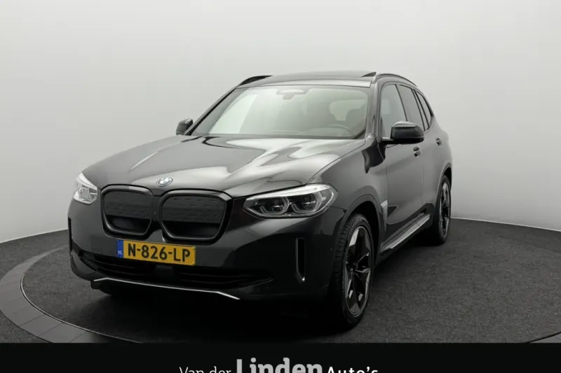 BMW iX3 (2021)