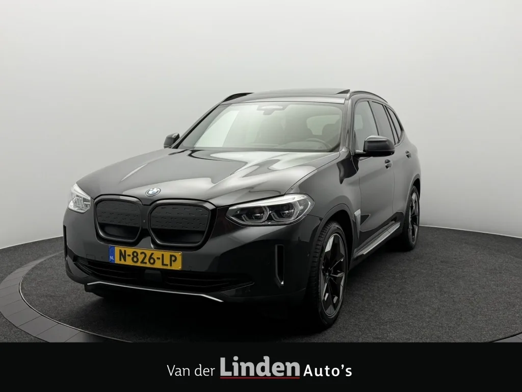 BMW iX3 (2021) — foto 1