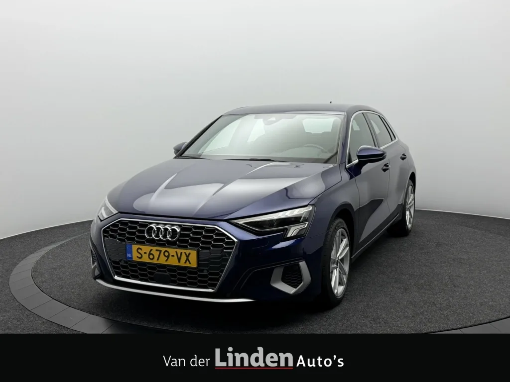 Audi A3 (2023) — foto 1