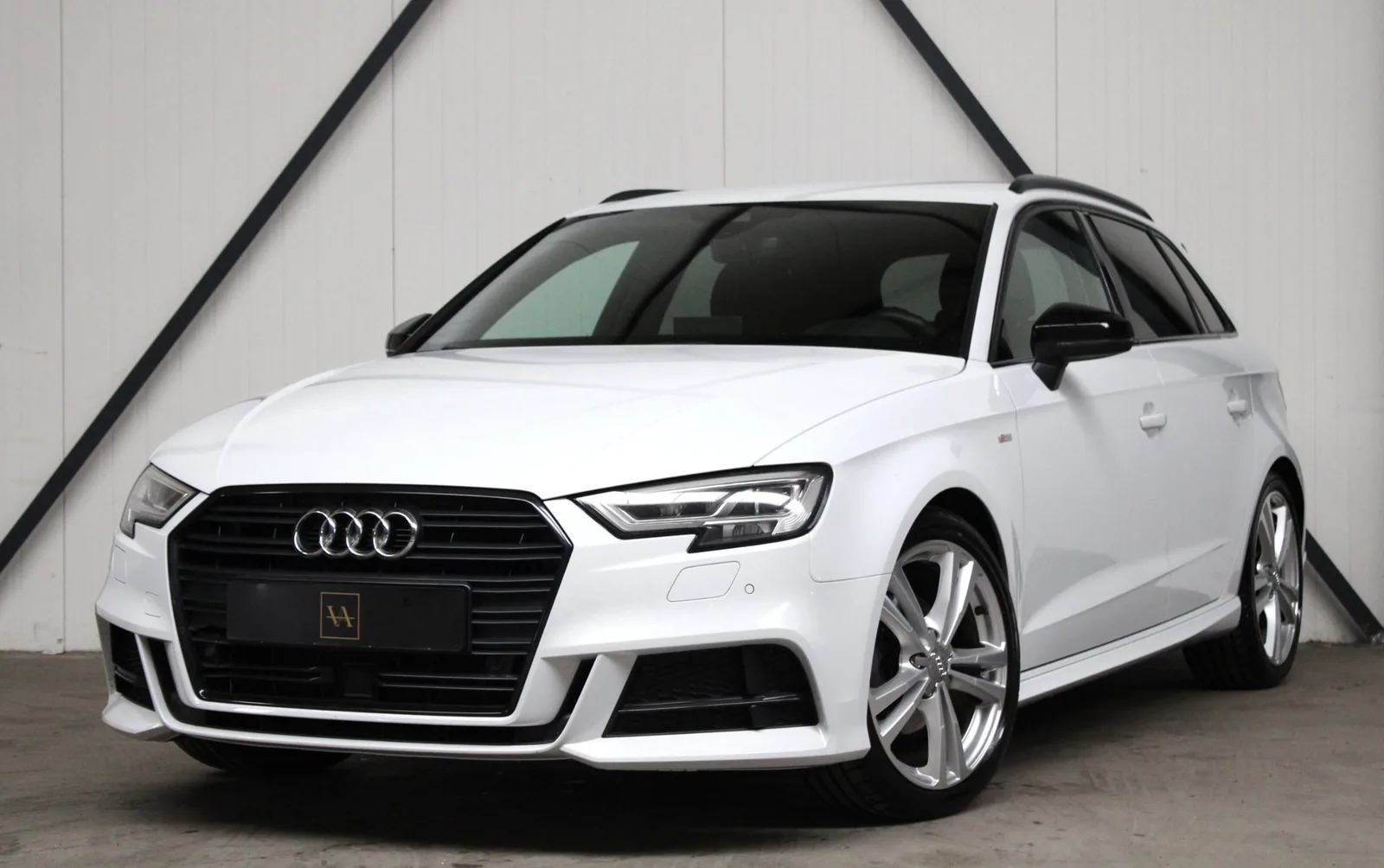 Audi A3 (2018) — foto 1