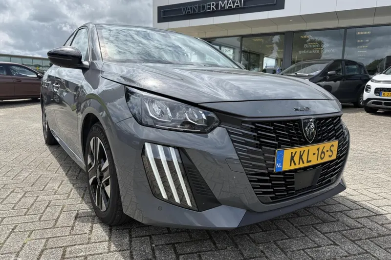 Peugeot 208 (2025)