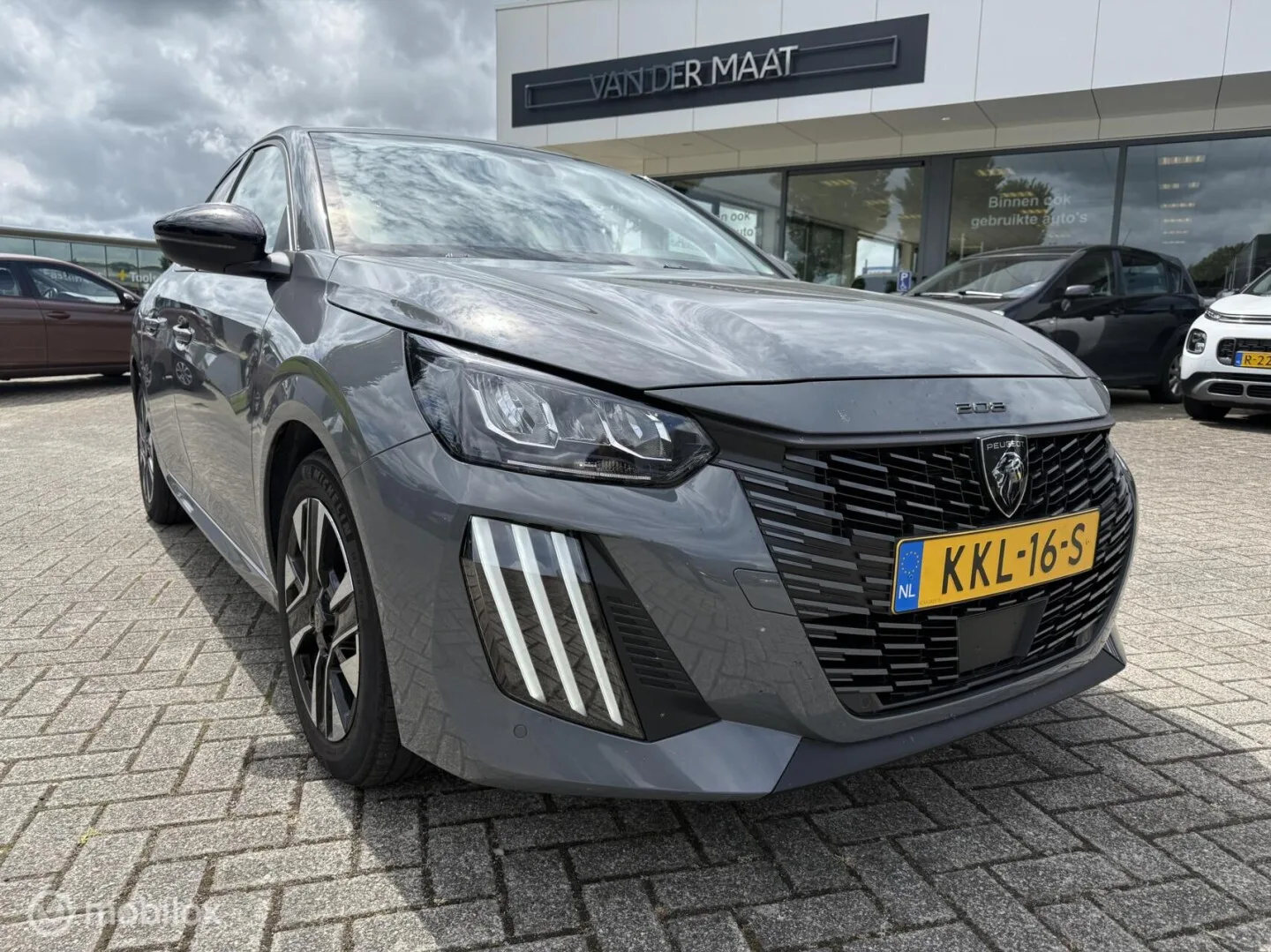 Peugeot 208 (2025) — foto 1