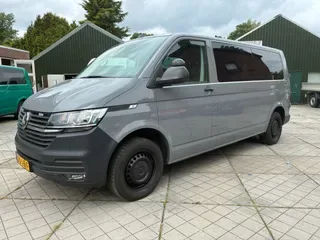 Volkswagen Transporter (2020) — foto 1