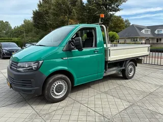 Volkswagen Transporter (2017) — foto 1